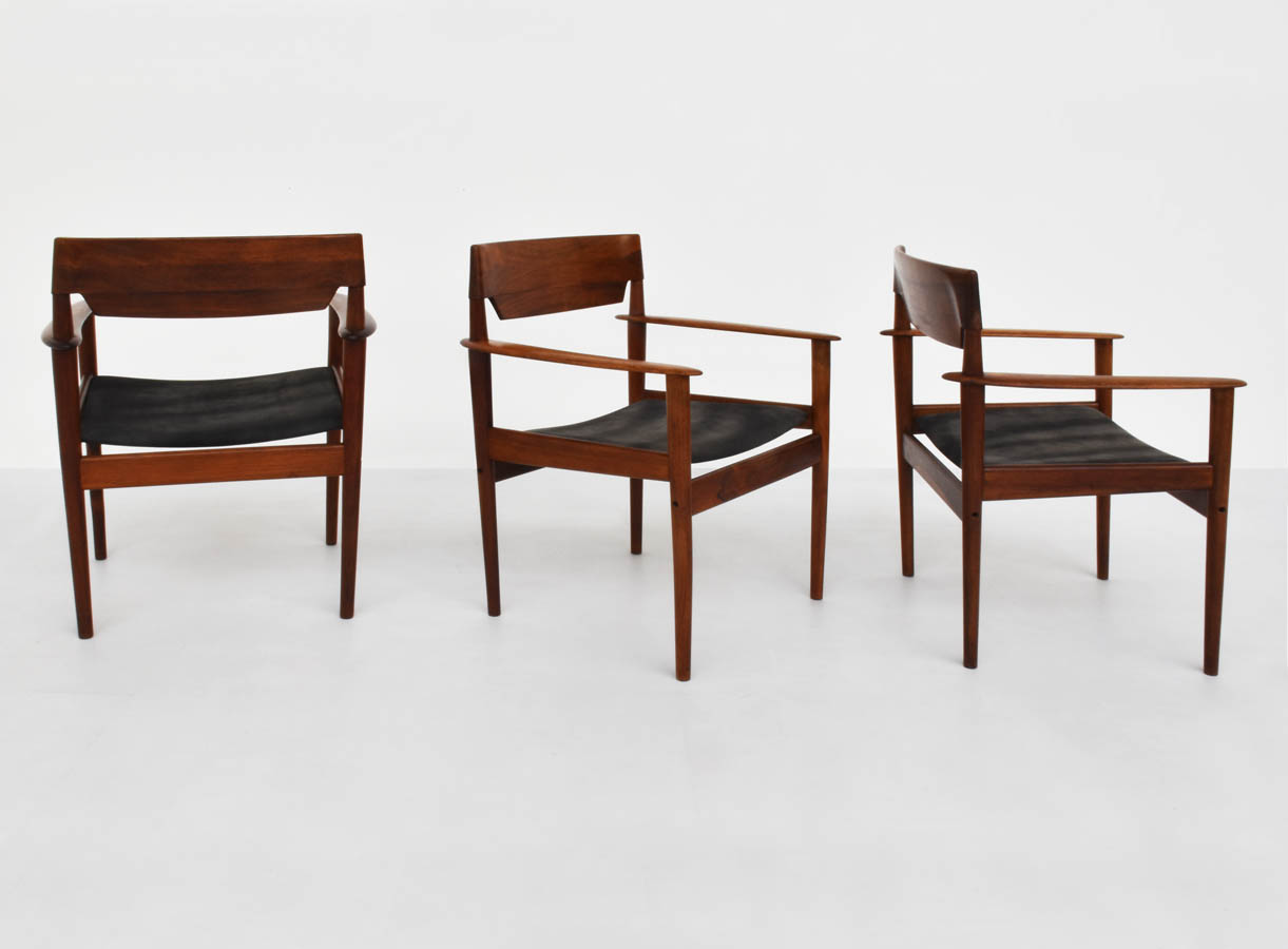 Danish Chairs mod. PJ4 with Armrest in Rosewood and Leather, 3 Available