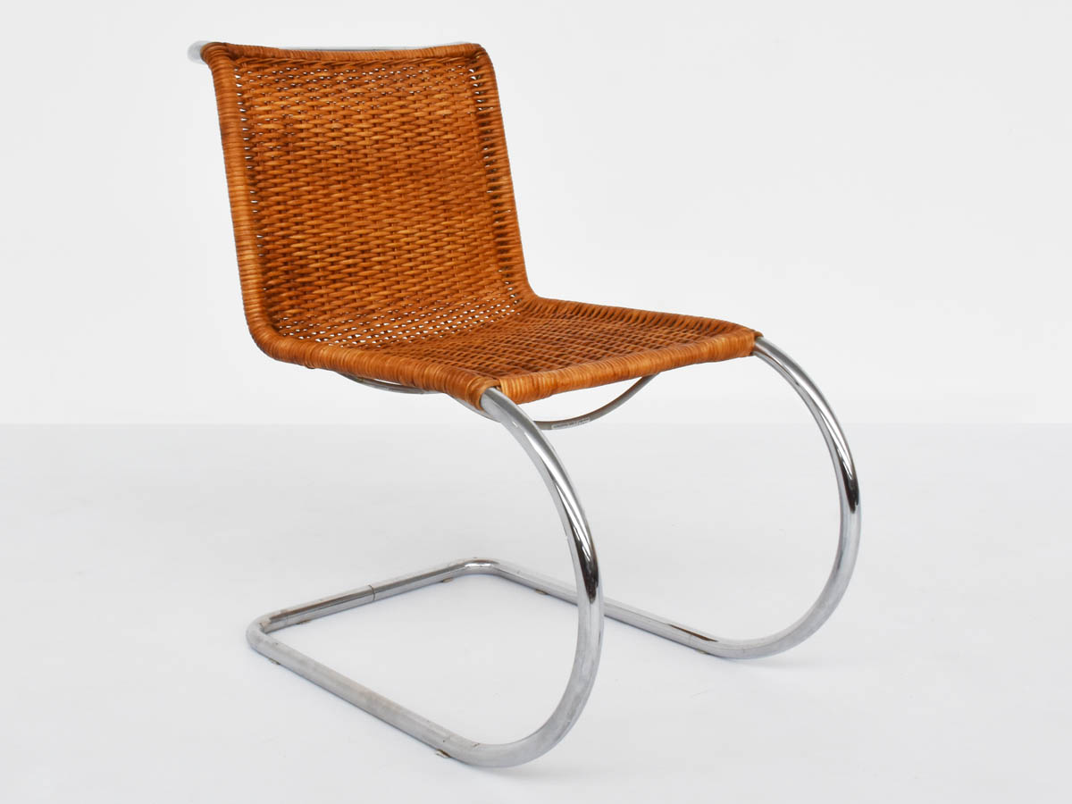 Cantilever Woven Cane Chair mod. S 533 L, 2 Available