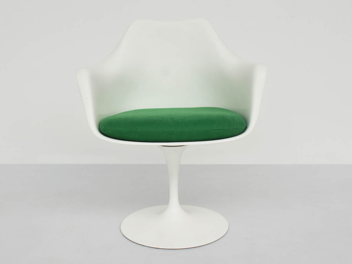 Swivel chair with armrests mod. Tulip