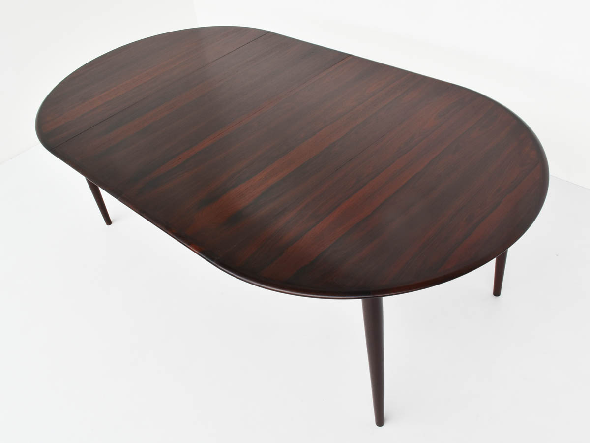 Danish Round and Extendable Rio Brazilian Rosewood Table