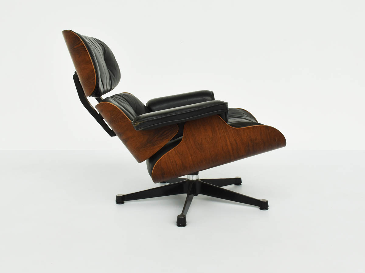 Rosewood Lounge Chair 670 in schwarzem Leder