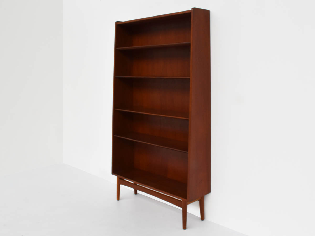 Minimal teak bookcase