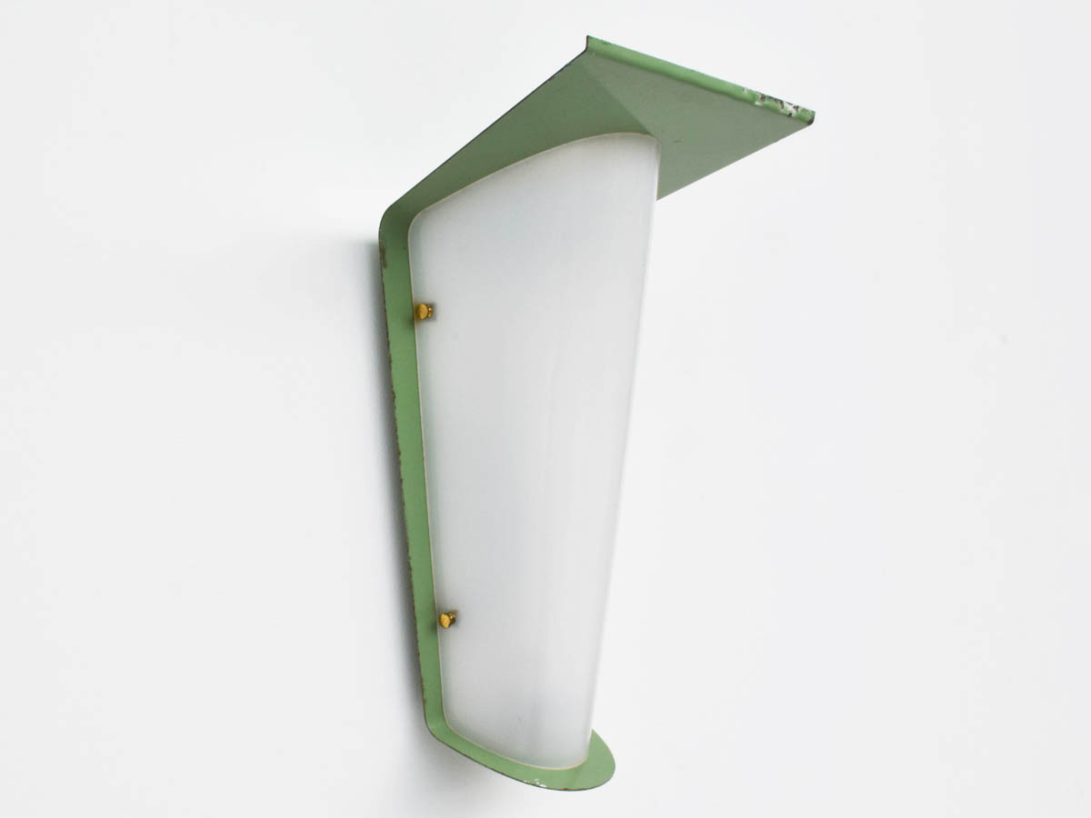 Large outdoor wall sconce